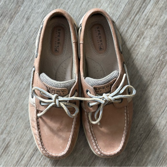 Sperry Boat Shoes 🛥️ - Picture 3 of 5
